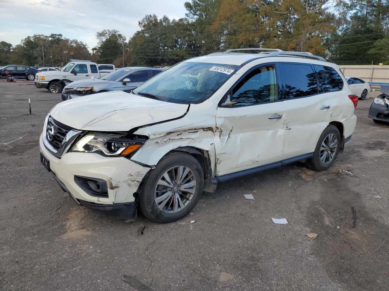 NISSAN PATHFINDER 2018