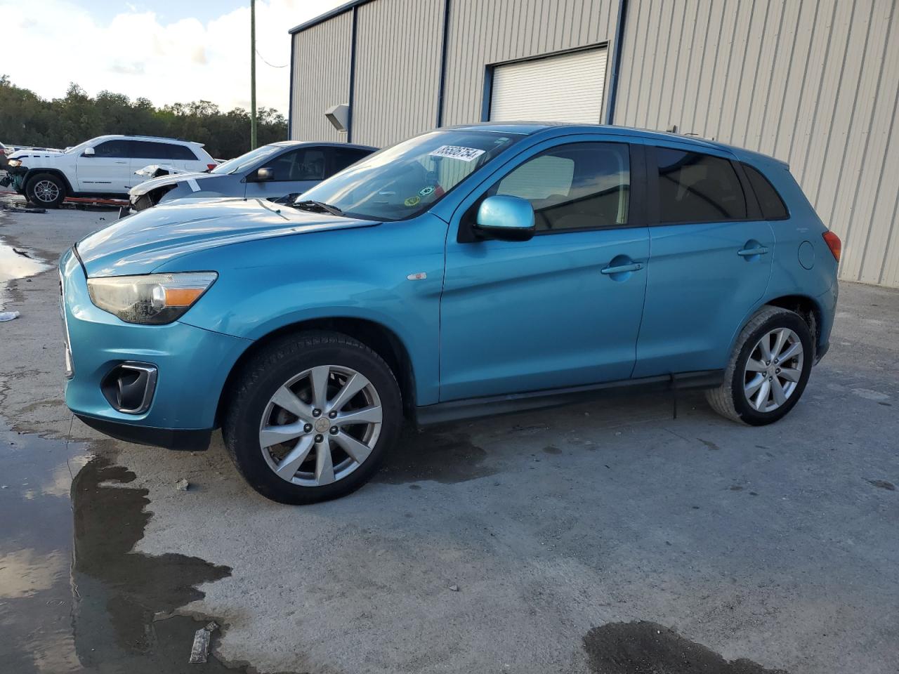 MITSUBISHI OUTLANDER 2014