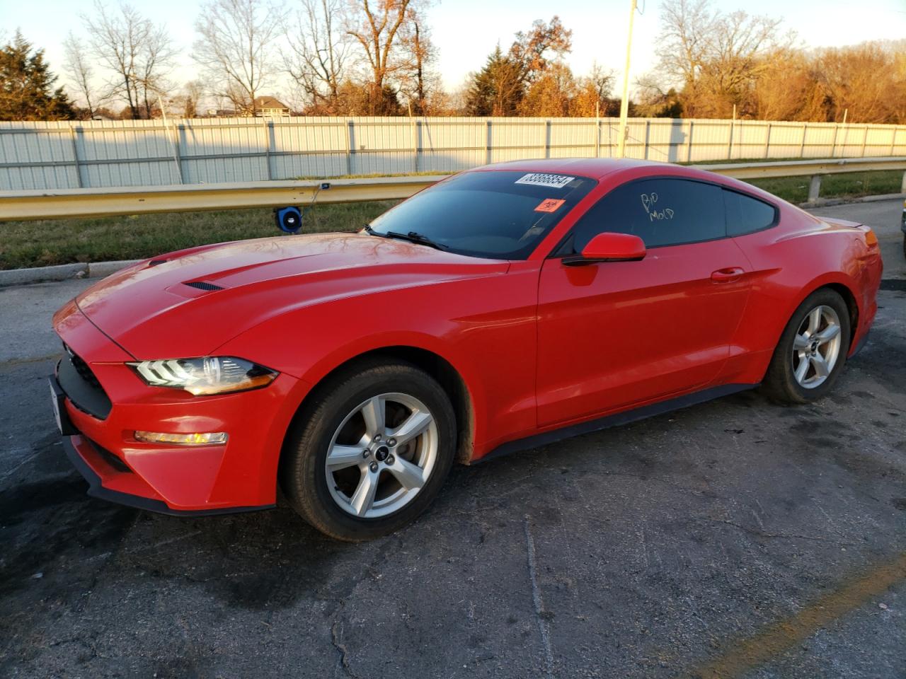 FORD MUSTANG 2018