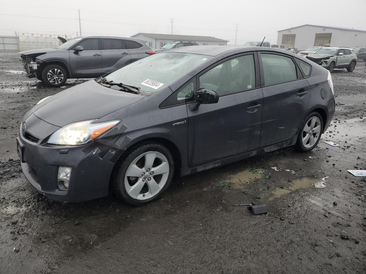 TOYOTA PRIUS 2011