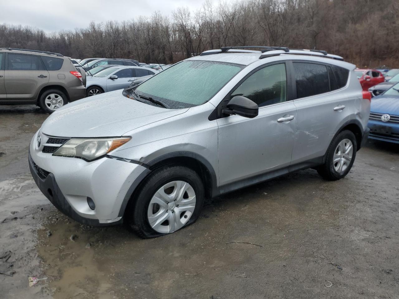 TOYOTA RAV4 LE 2014