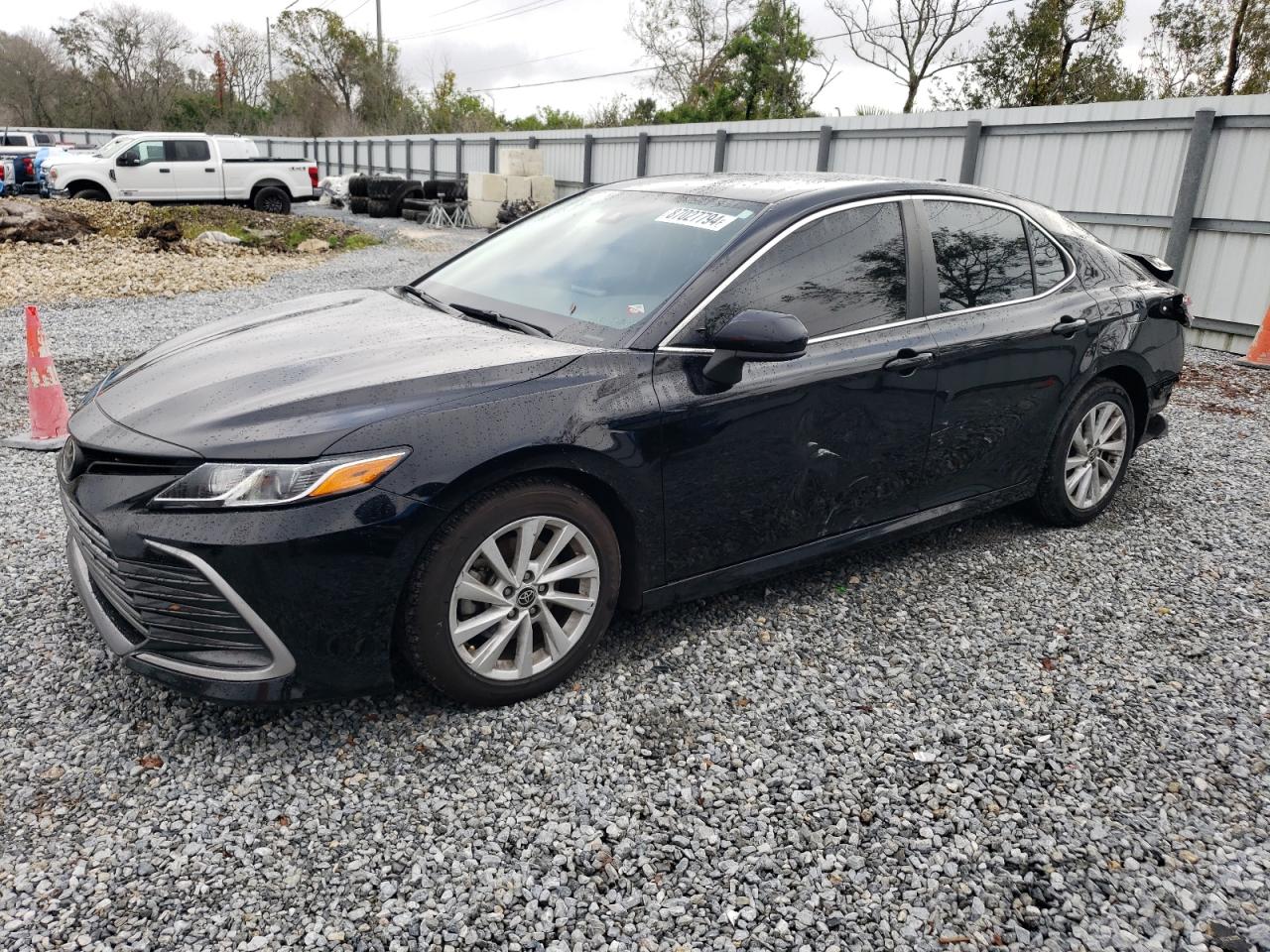 TOYOTA CAMRY LE 2022