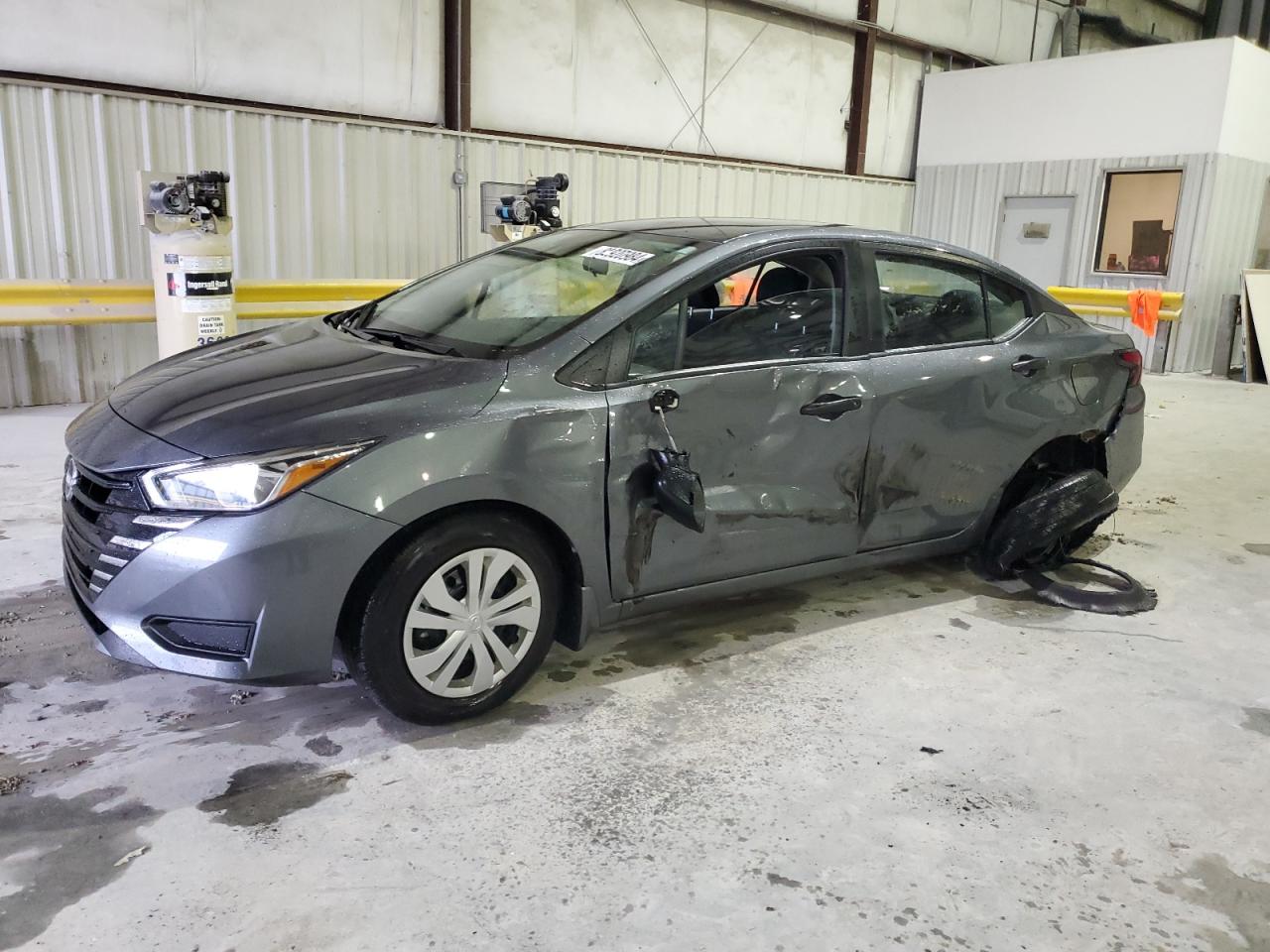 NISSAN VERSA S 2024
