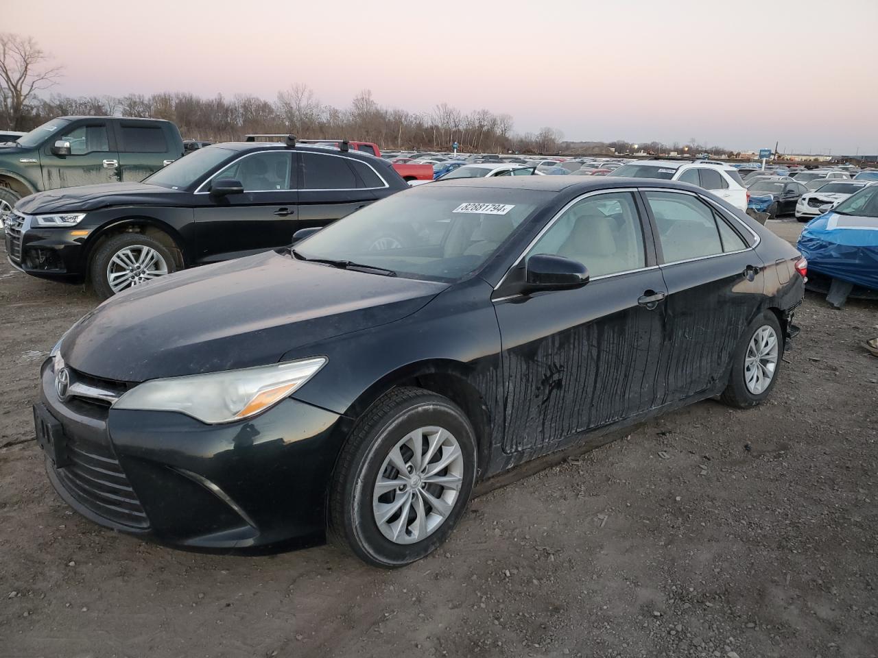 TOYOTA CAMRY 2015