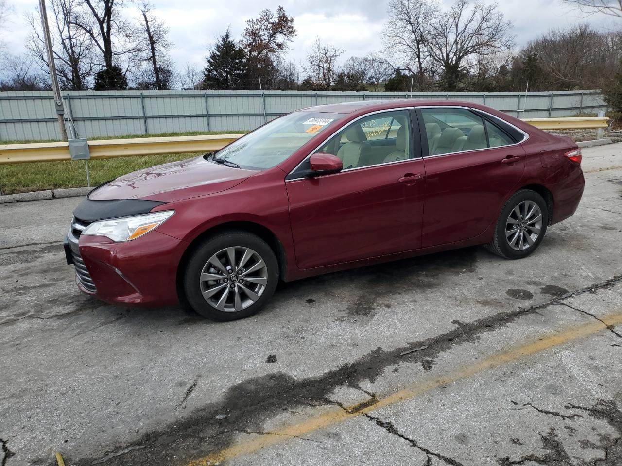 TOYOTA CAMRY LE 2017