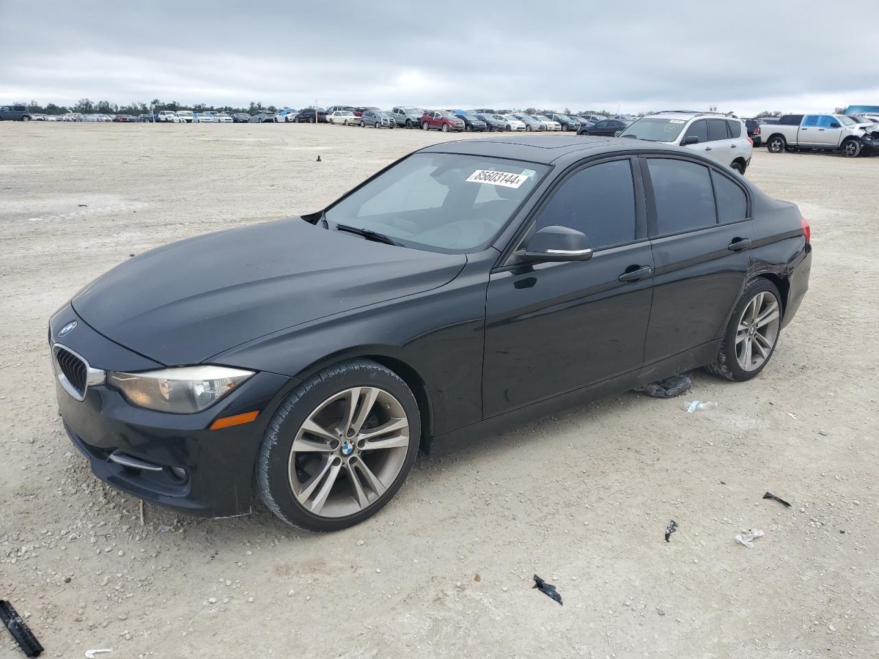 BMW 328 I 2013