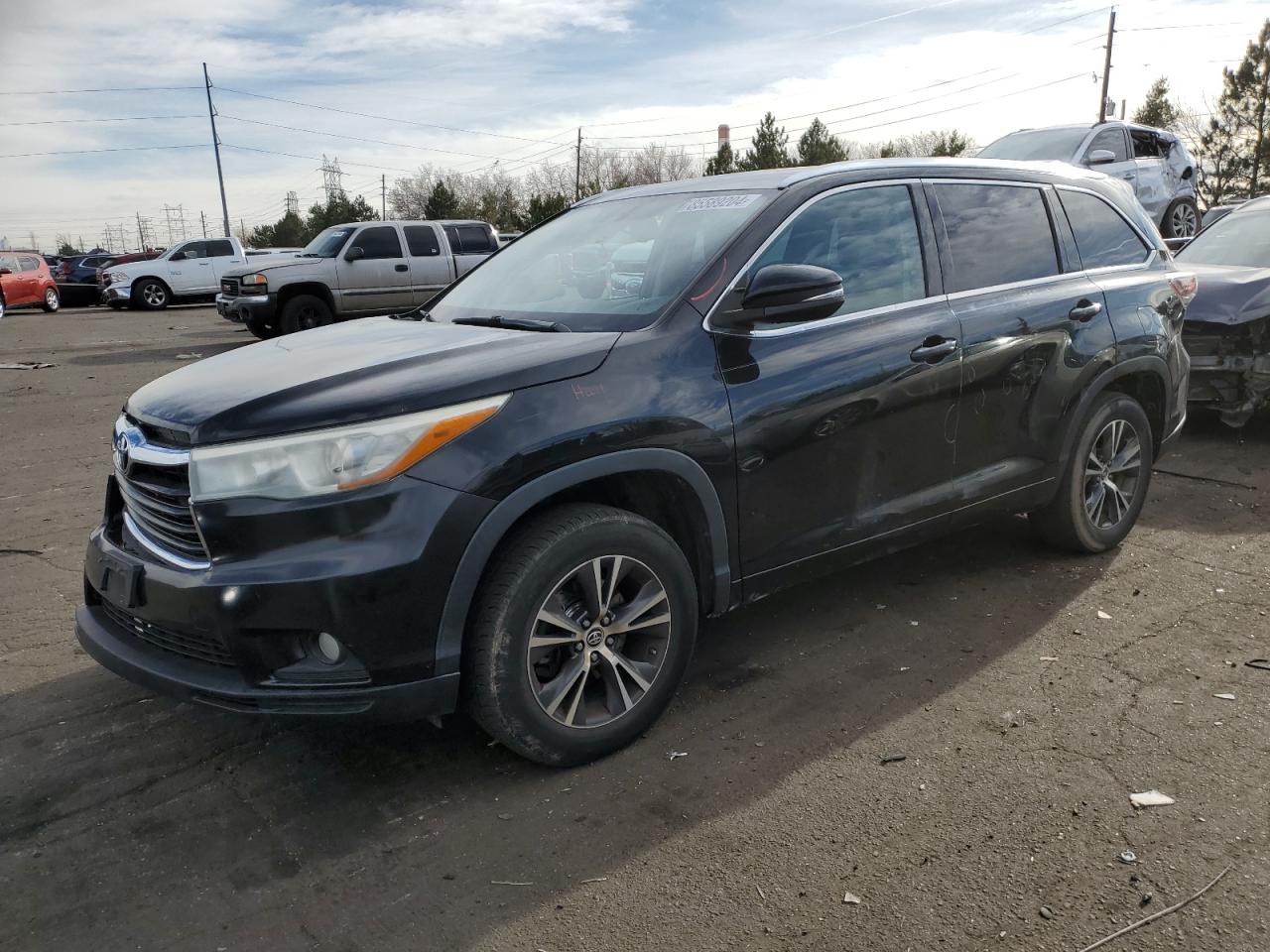 TOYOTA HIGHLANDER 2016