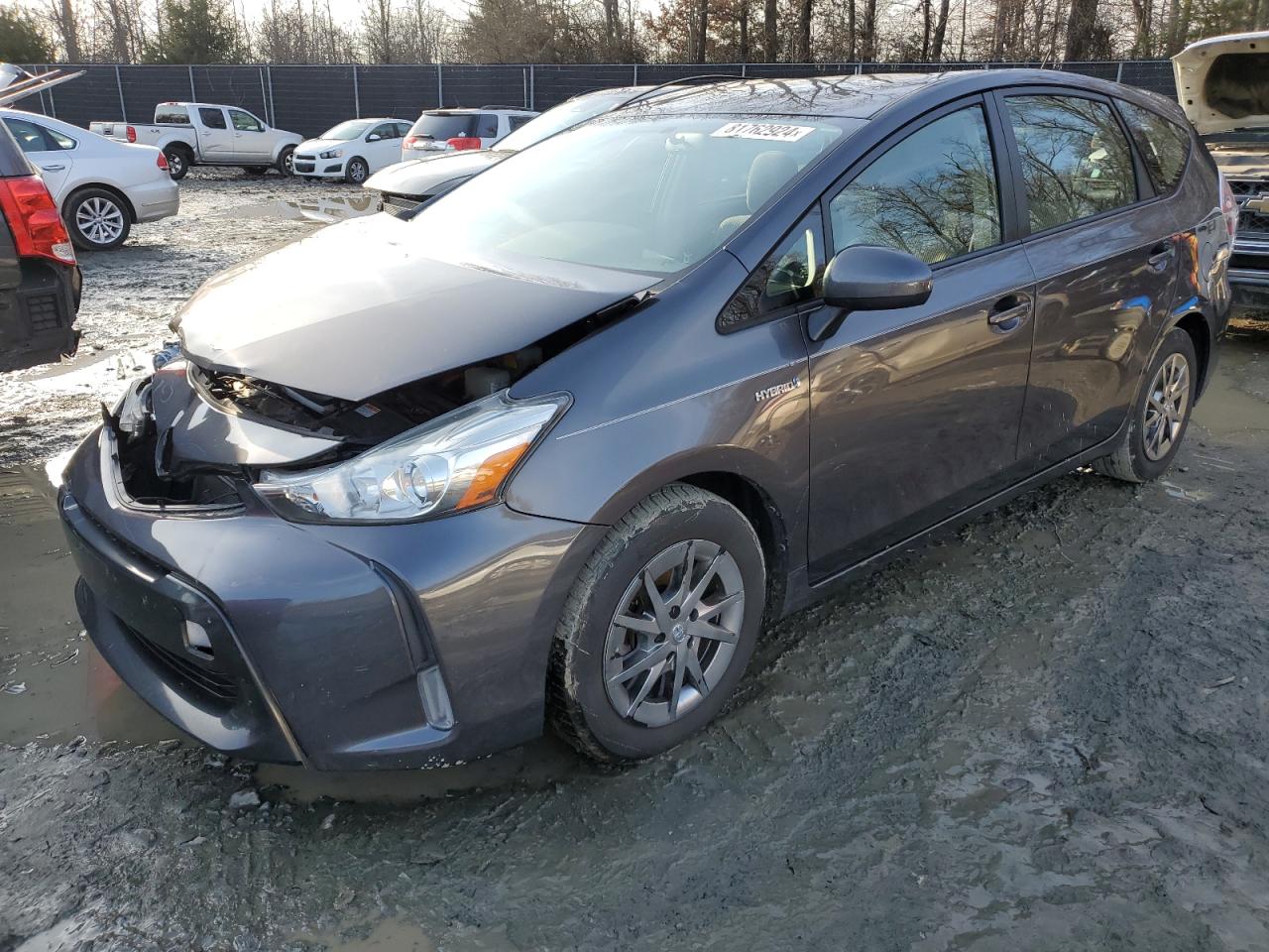 TOYOTA PRIUS V 2015