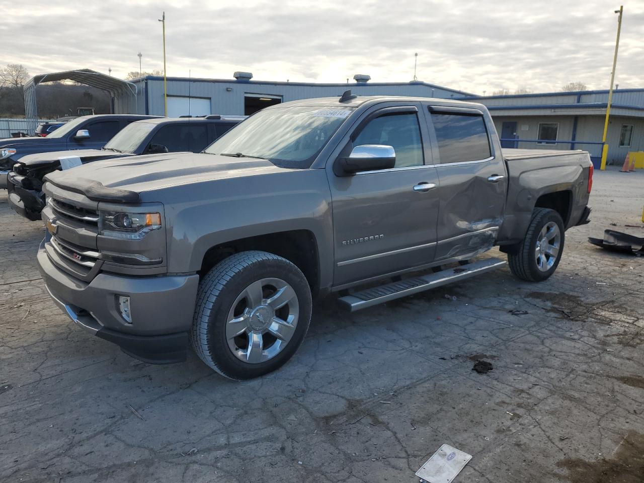 CHEVROLET SILVERADO 2017