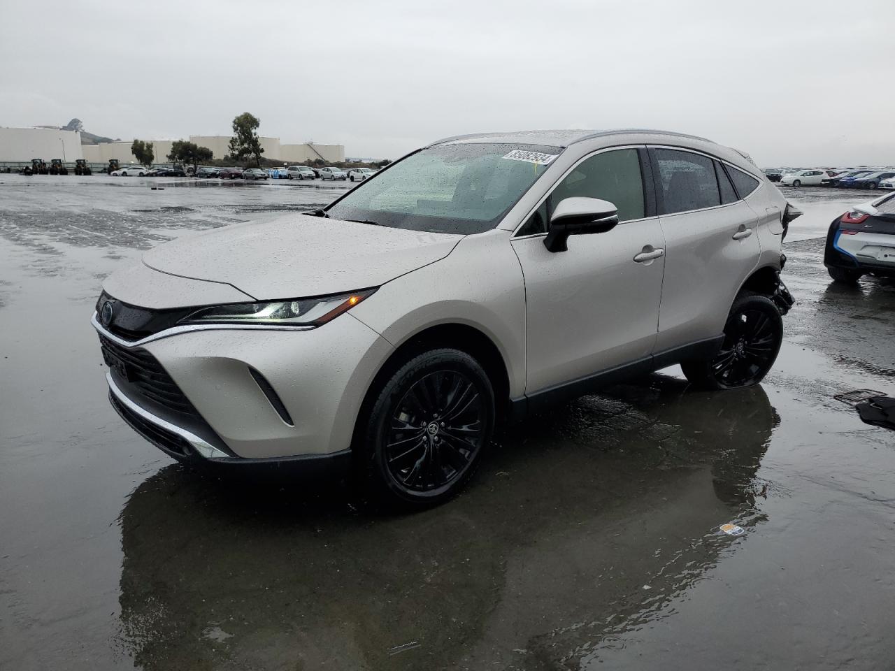 TOYOTA VENZA LE 2022