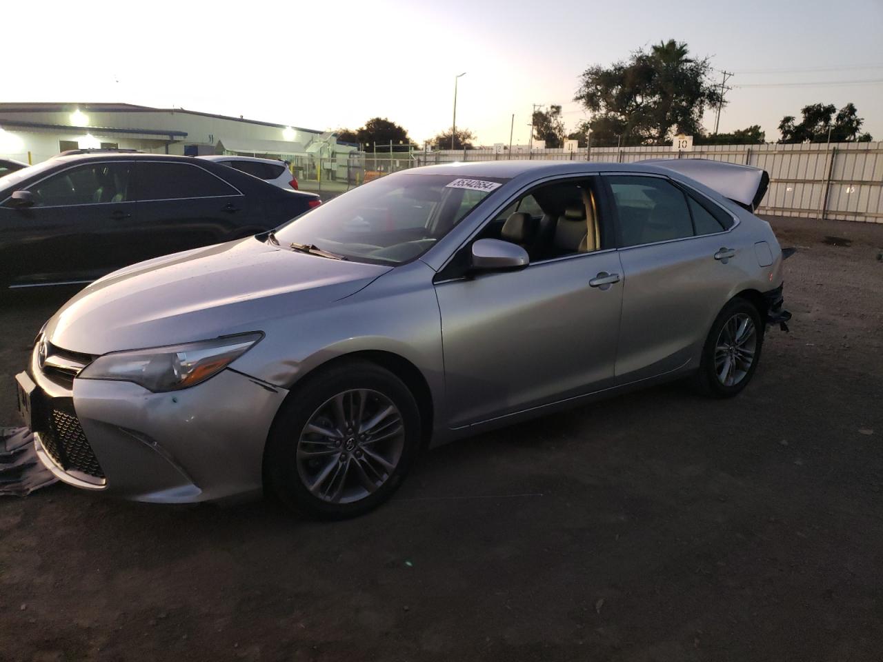 TOYOTA CAMRY LE 2016