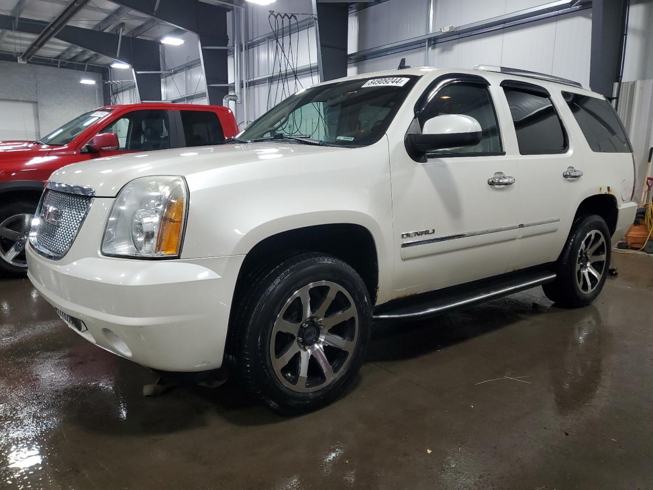 GMC YUKON DENA 2011