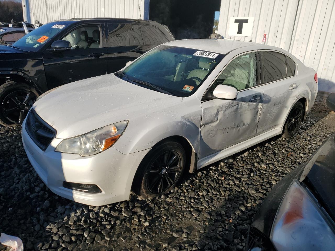 SUBARU LEGACY 2.5 2011