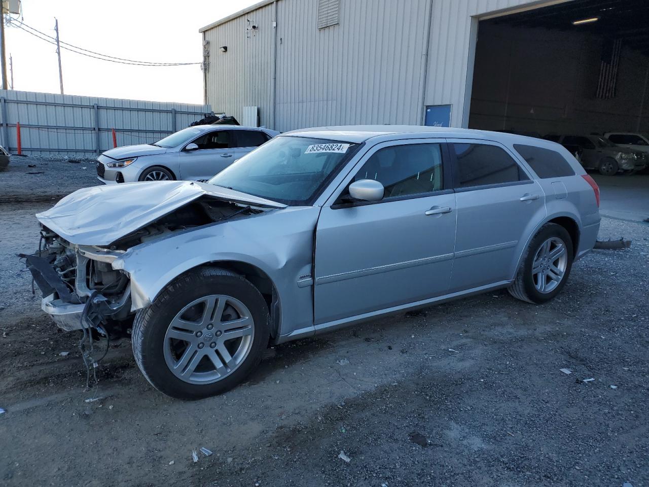 DODGE MAGNUM R/T 2005