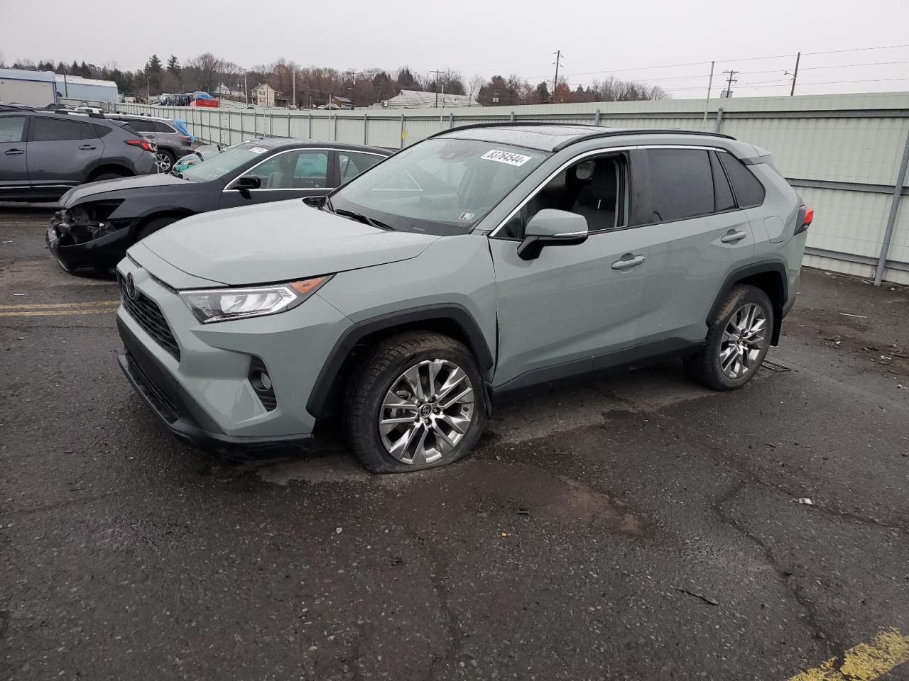 TOYOTA RAV4 XLE P 2020