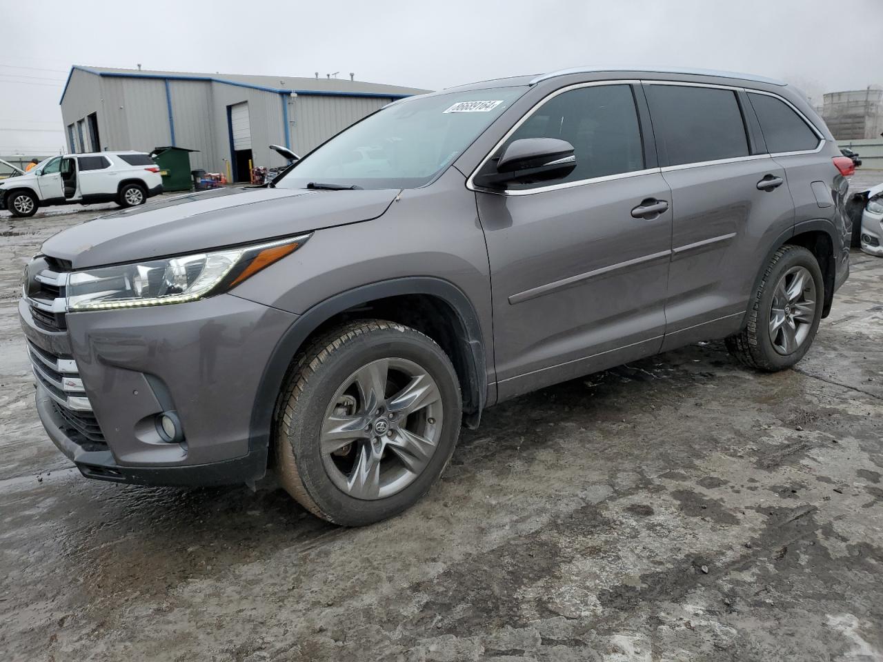 TOYOTA HIGHLANDER 2017