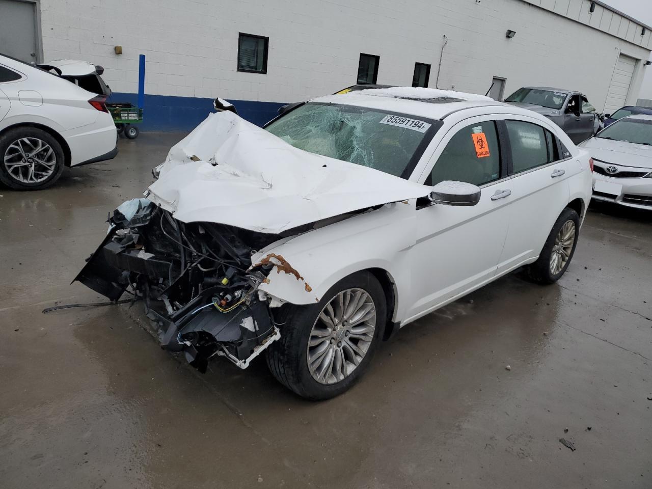 CHRYSLER 200 LIMITE 2013