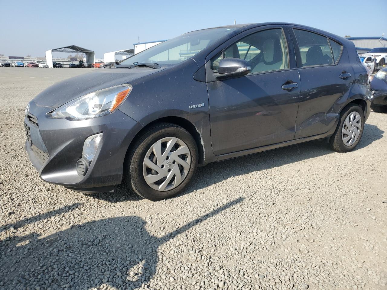 TOYOTA PRIUS C 2015