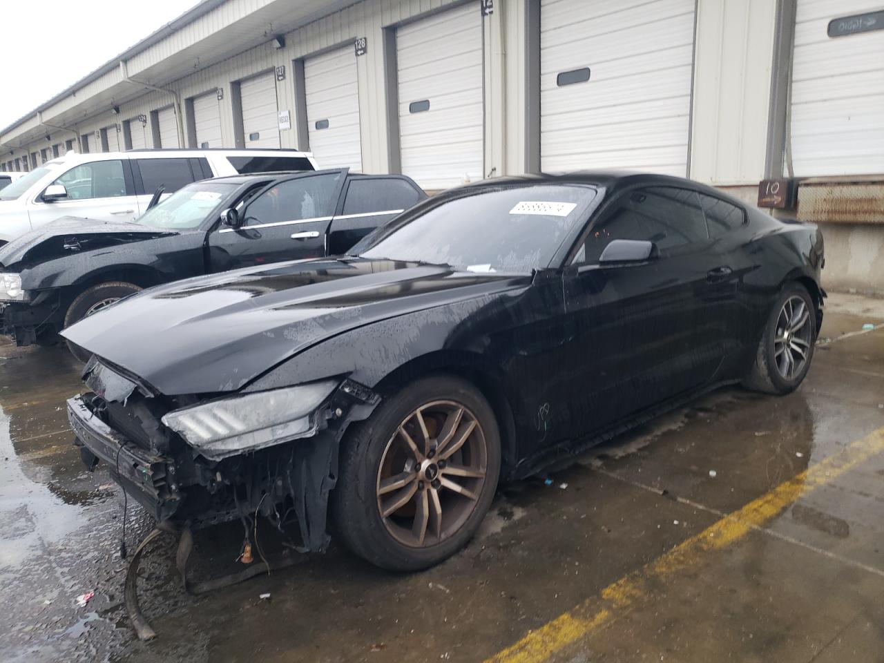 FORD MUSTANG 2015