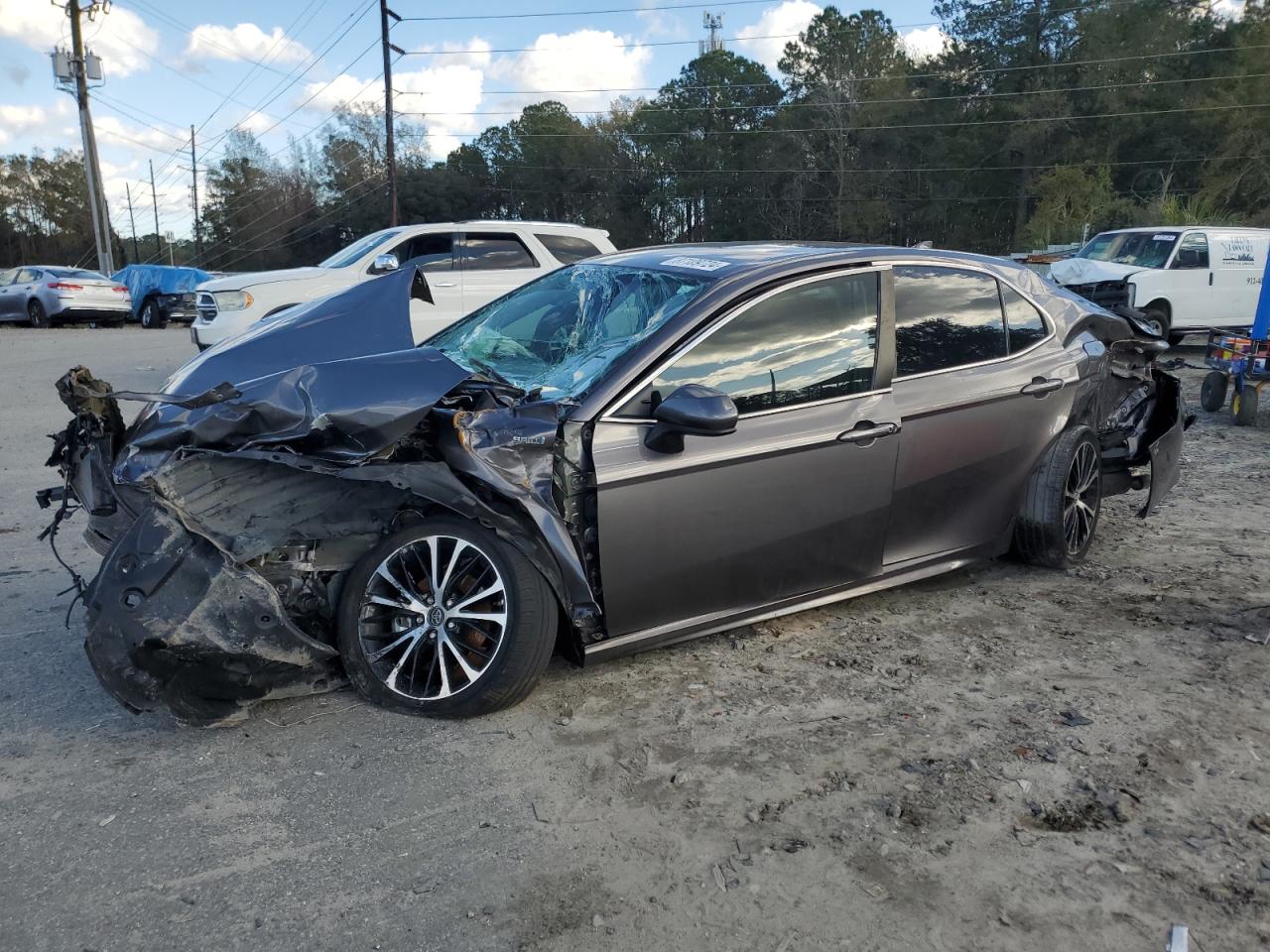 TOYOTA CAMRY HYBR 2019