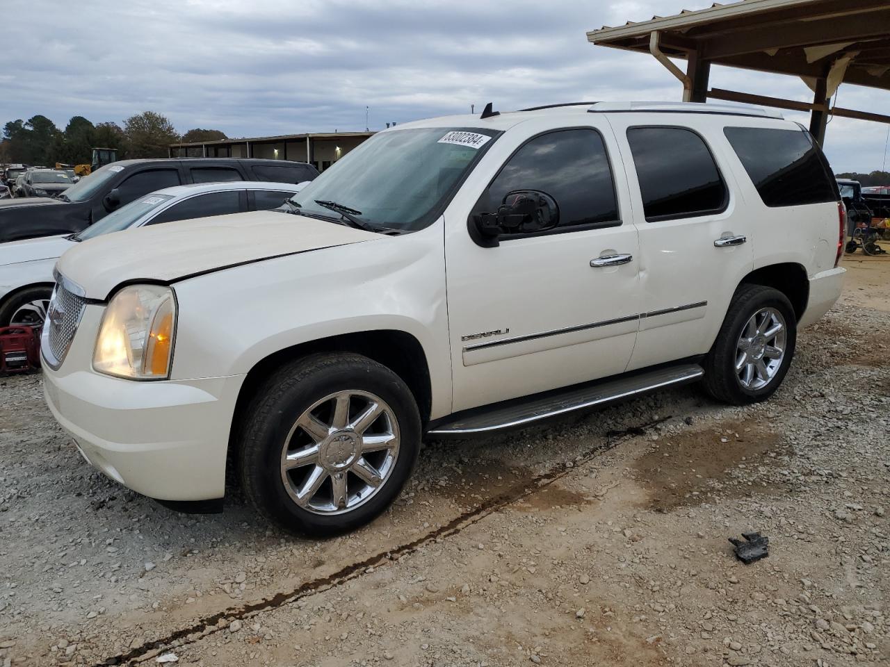 GMC YUKON DENA 2010