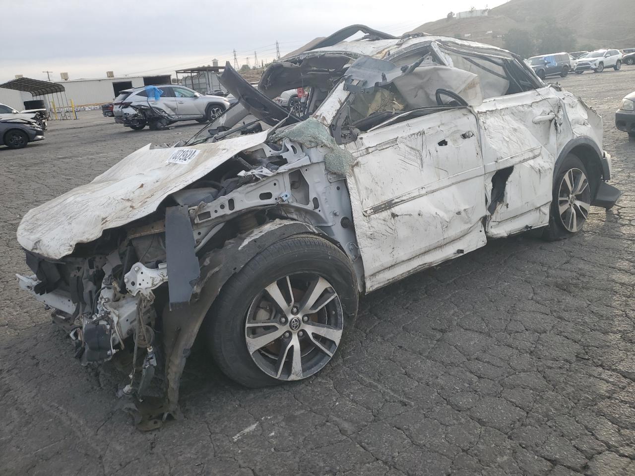 TOYOTA RAV4 XLE 2017