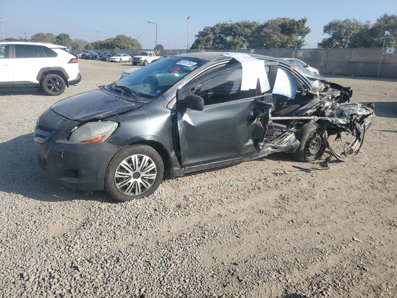 TOYOTA YARIS 2010