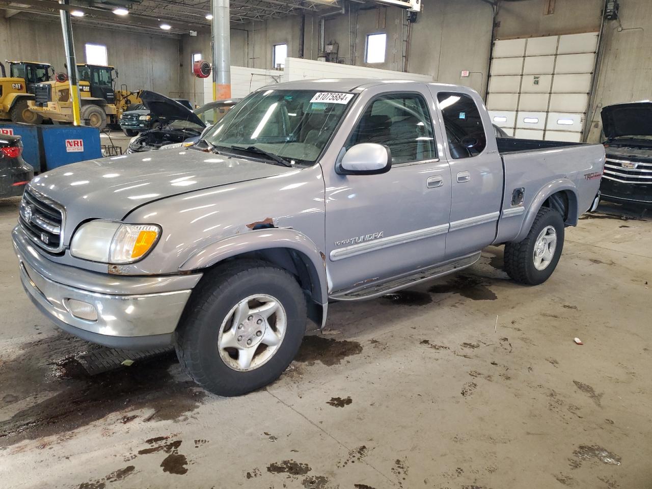 TOYOTA TUNDRA ACC 2000