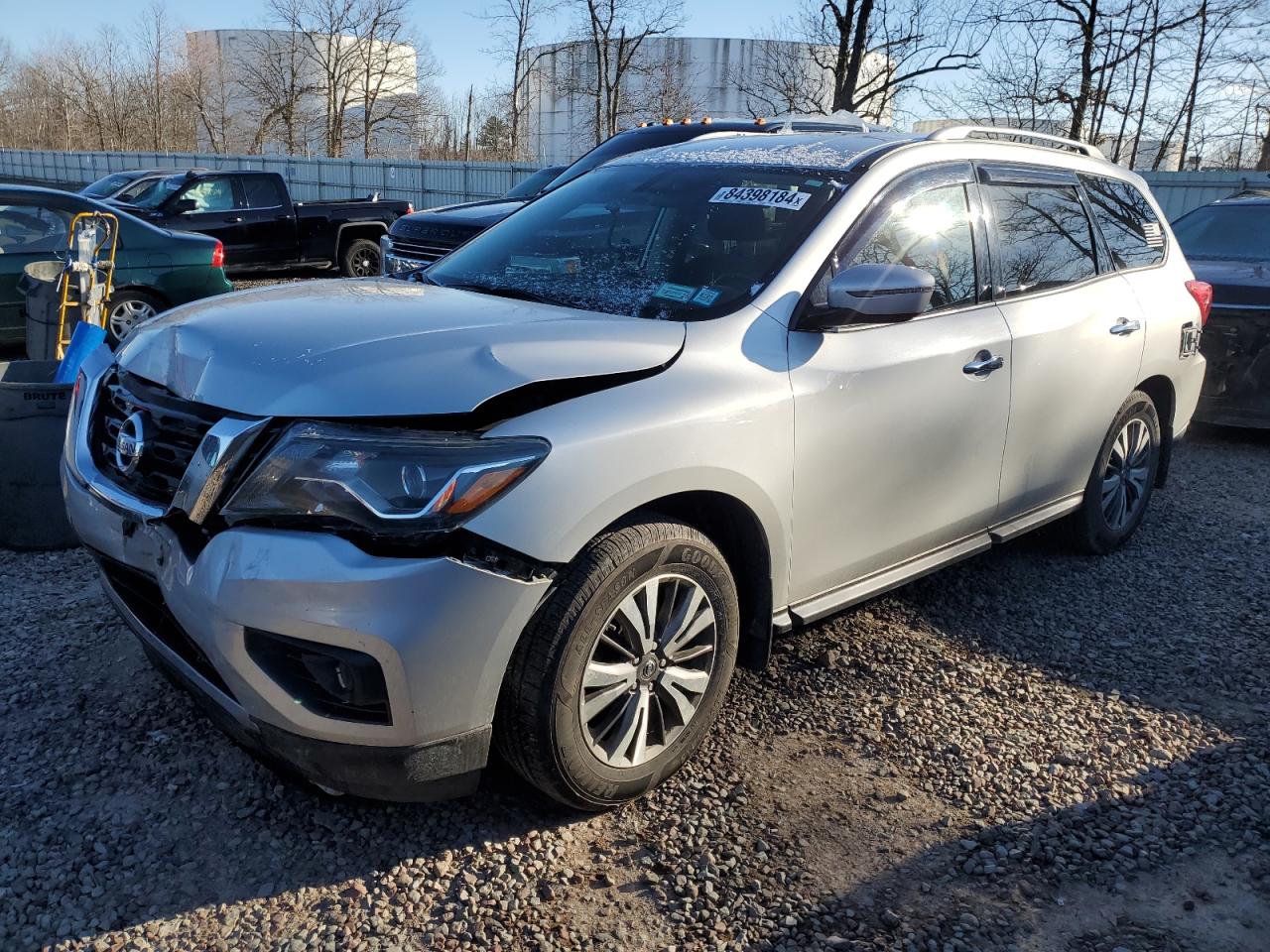 NISSAN PATHFINDER 2017