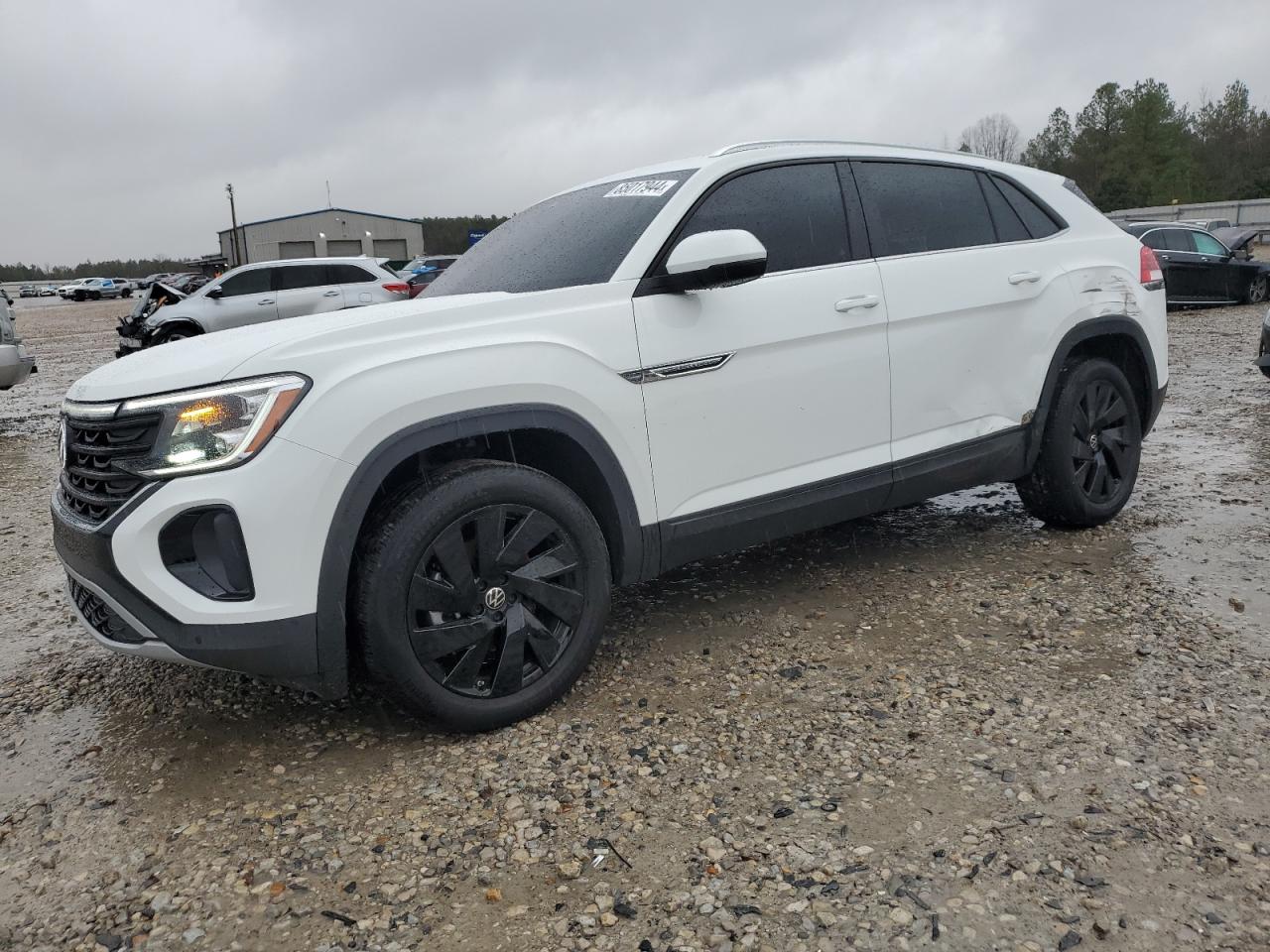 VOLKSWAGEN ATLAS CROS 2024