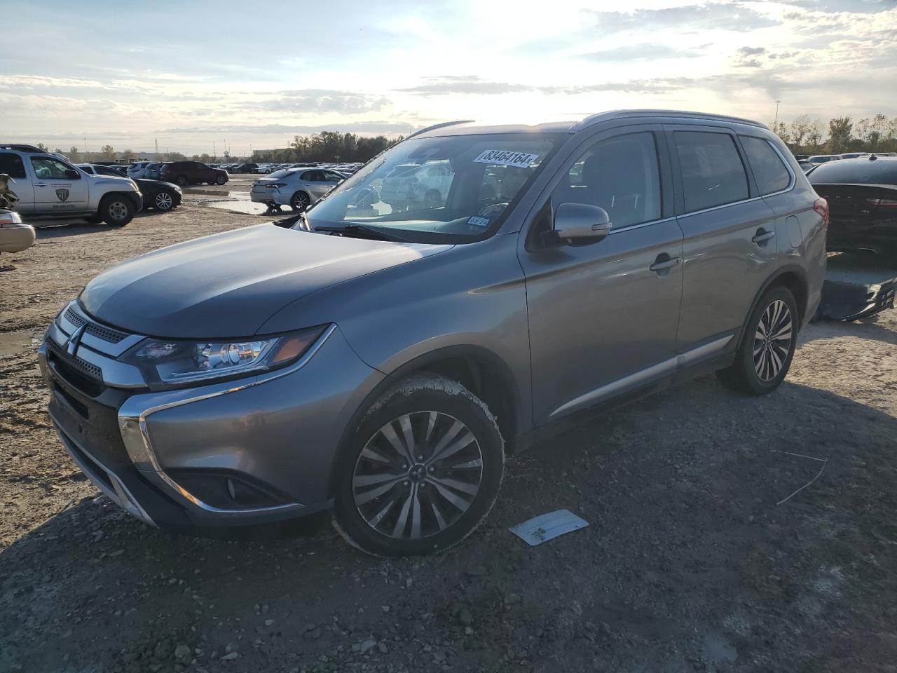 MITSUBISHI OUTLANDER 2020