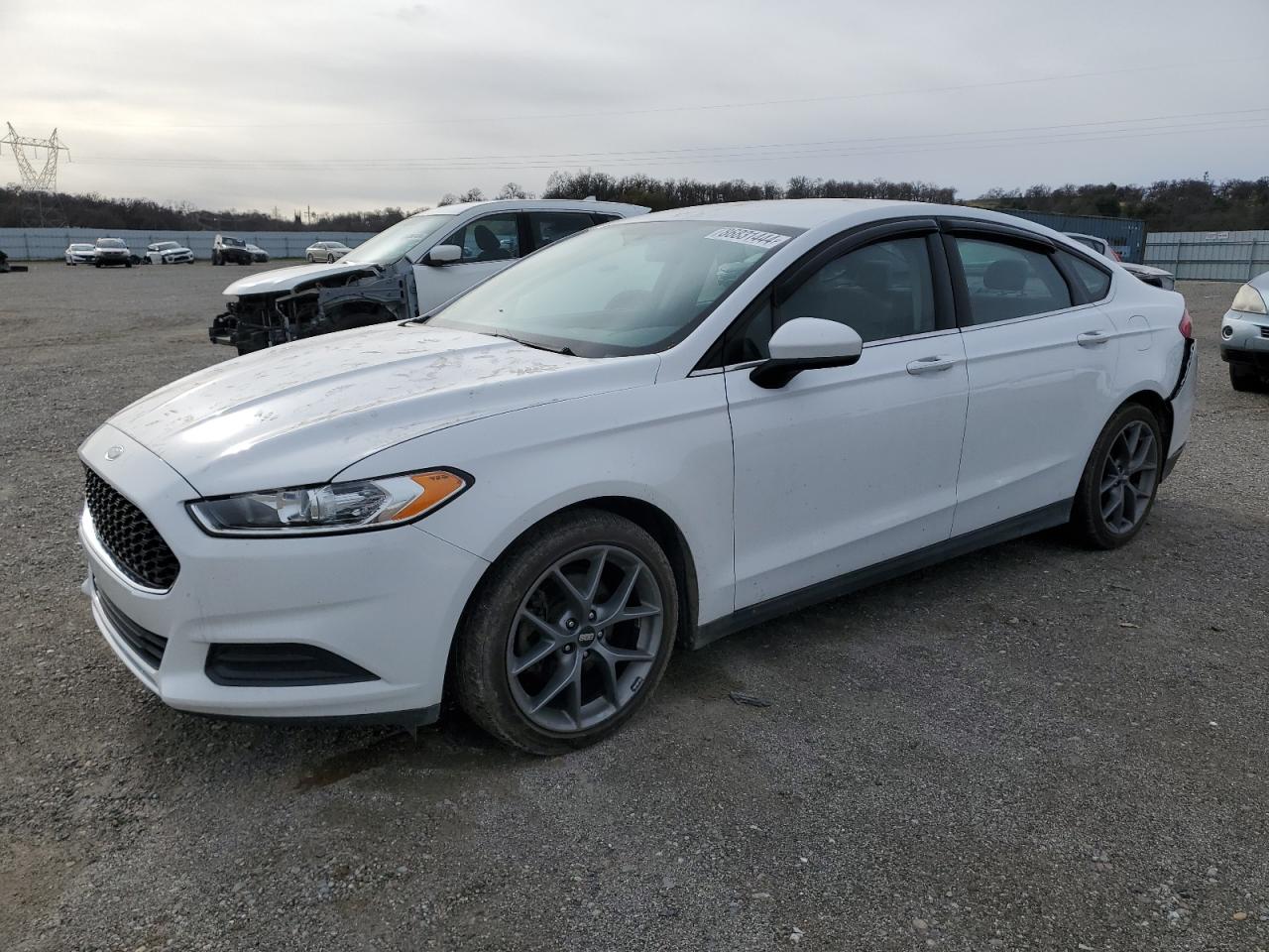 FORD FUSION 4D 2014