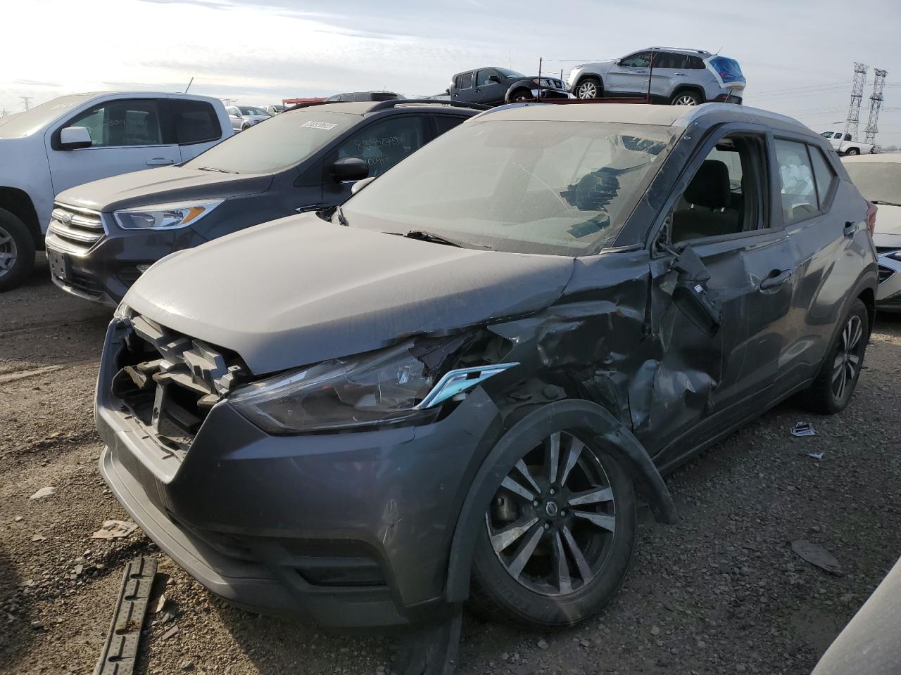 NISSAN KICKS SV 2020
