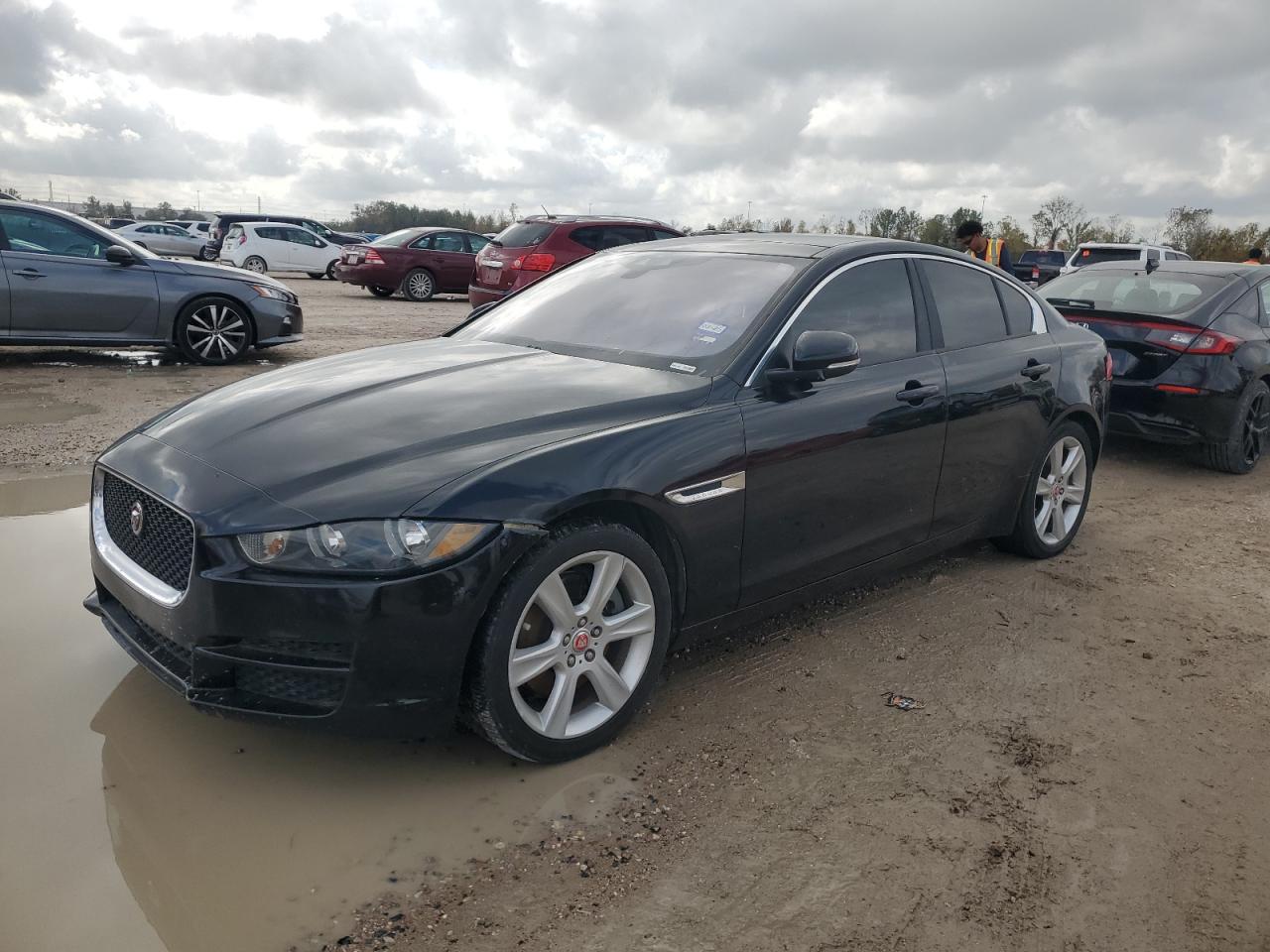 JAGUAR XE PREMIUM 2017