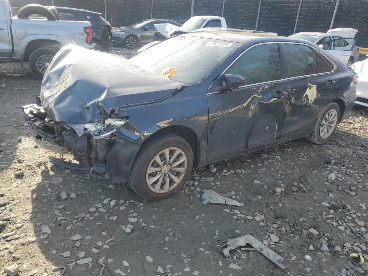 TOYOTA CAMRY LE 2017