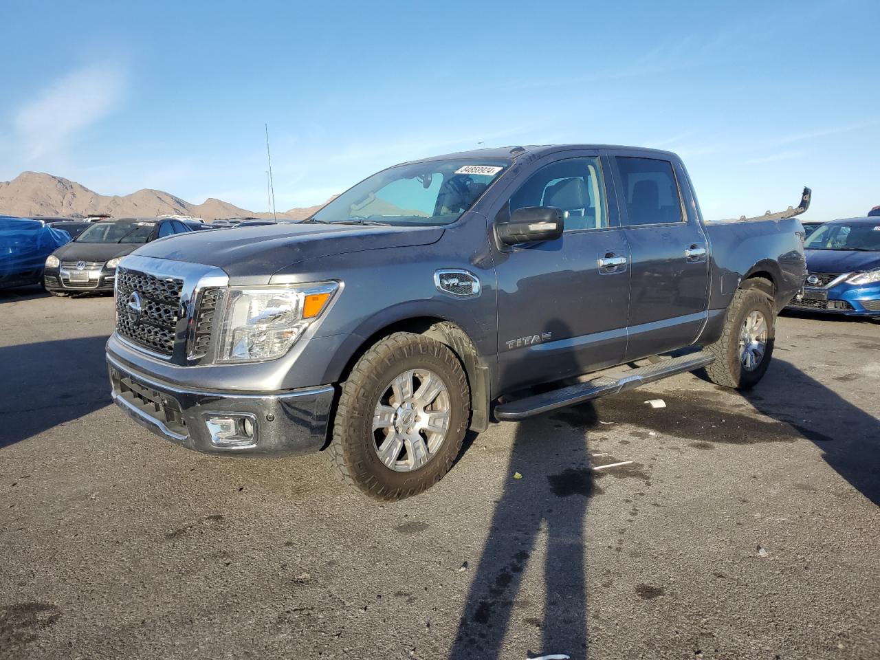 NISSAN TITAN SV 2017