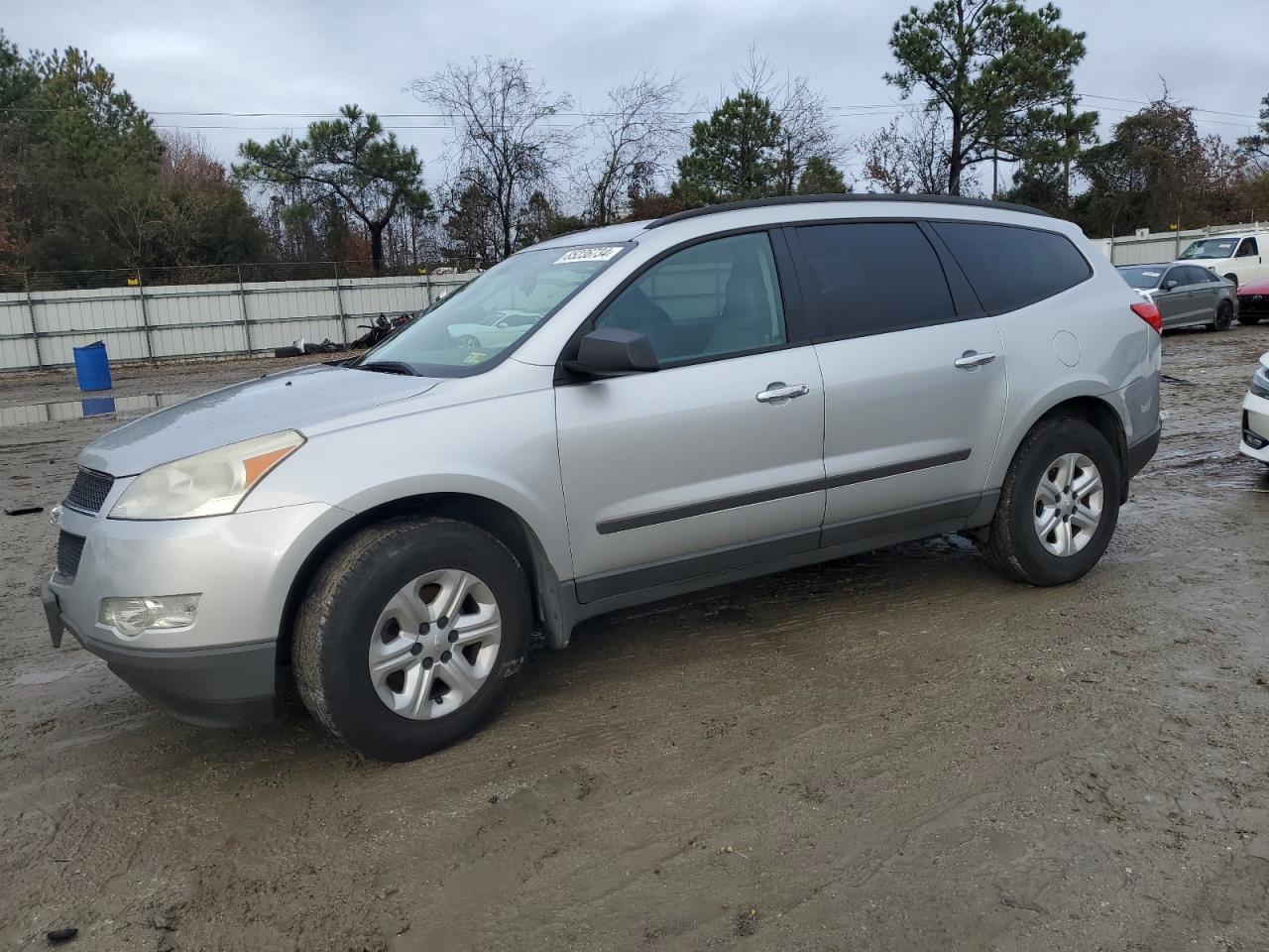 CHEVROLET TRAVERSE L 2012