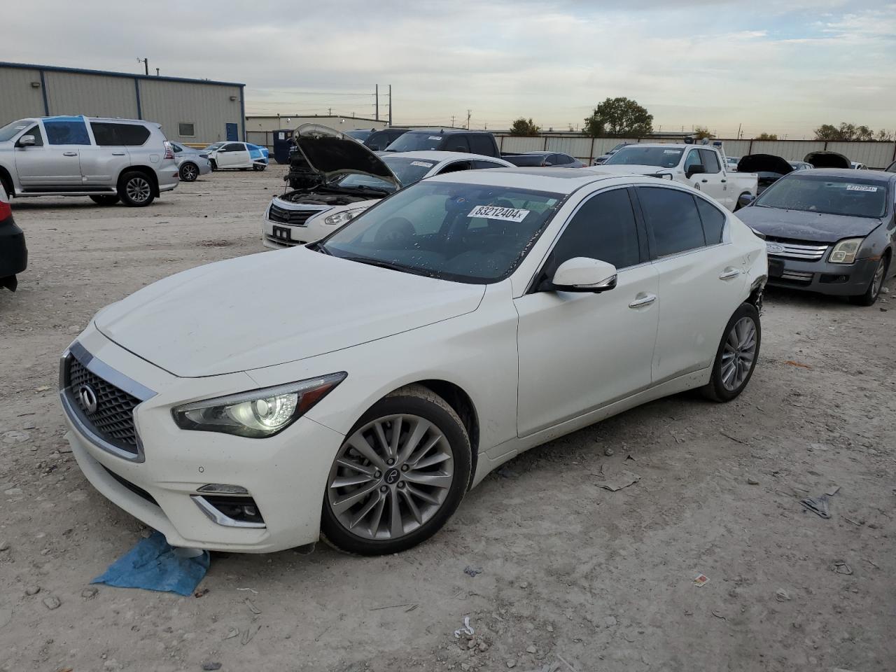 INFINITI Q50 LUXE 2021