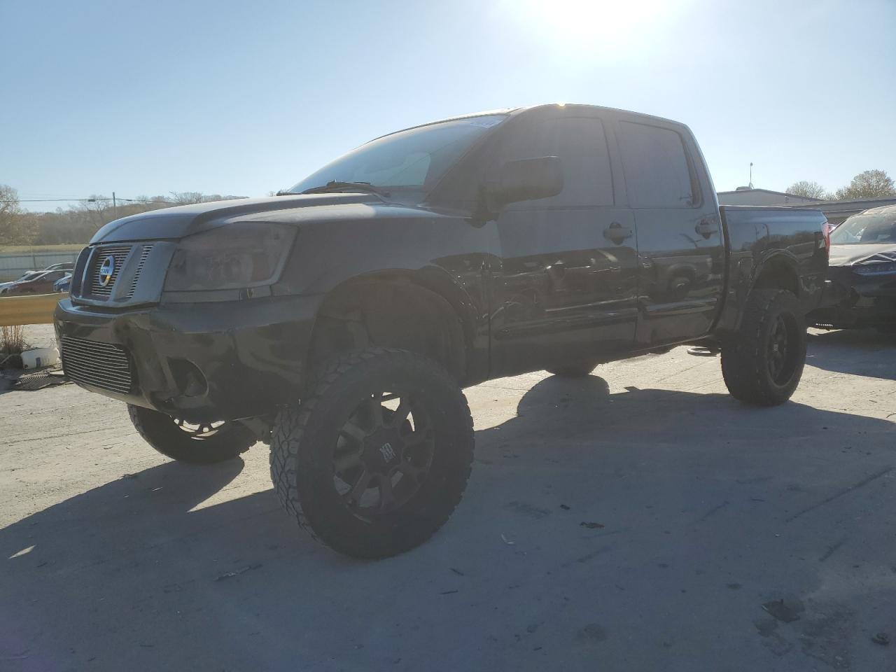 NISSAN TITAN S 2012