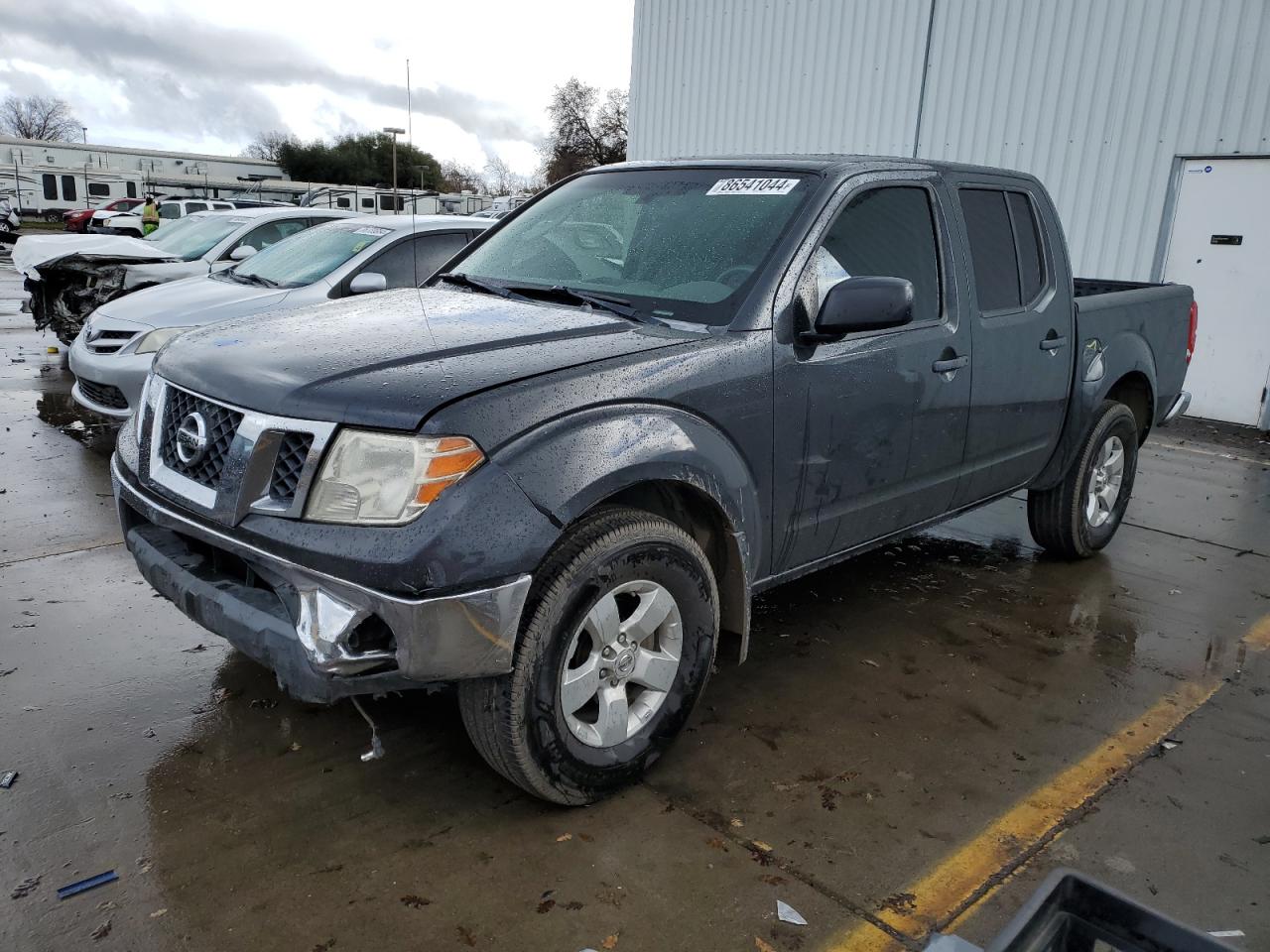 NISSAN FRONTIER C 2010