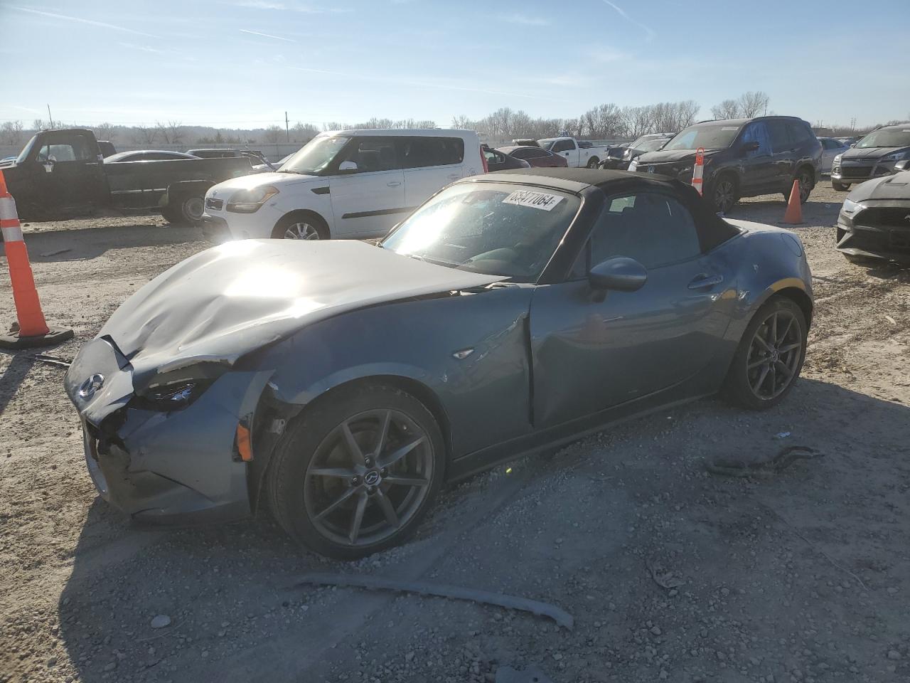 MAZDA MX-5 MIATA 2016