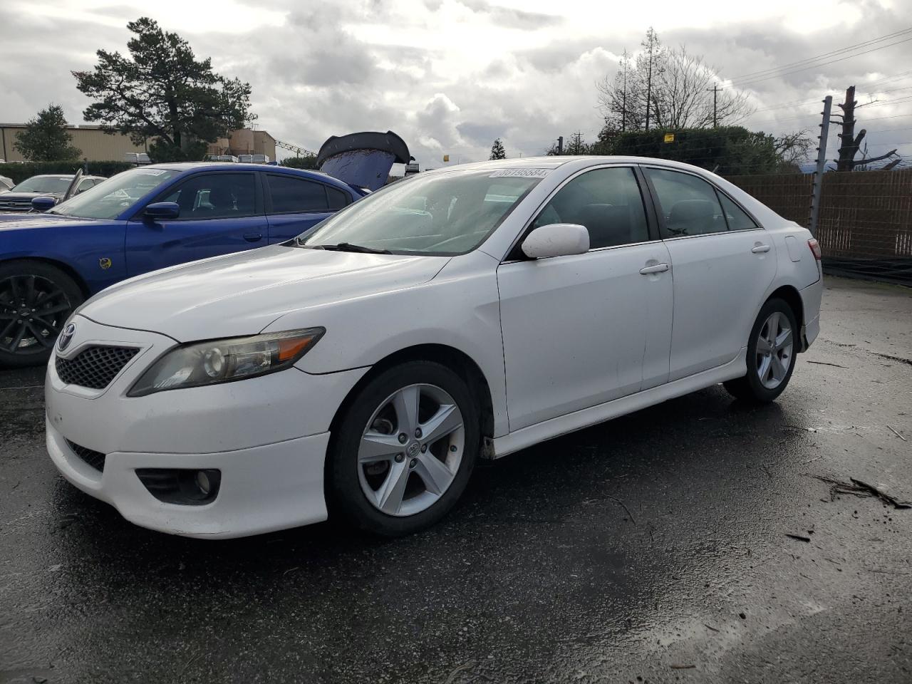 TOYOTA CAMRY BASE 2010