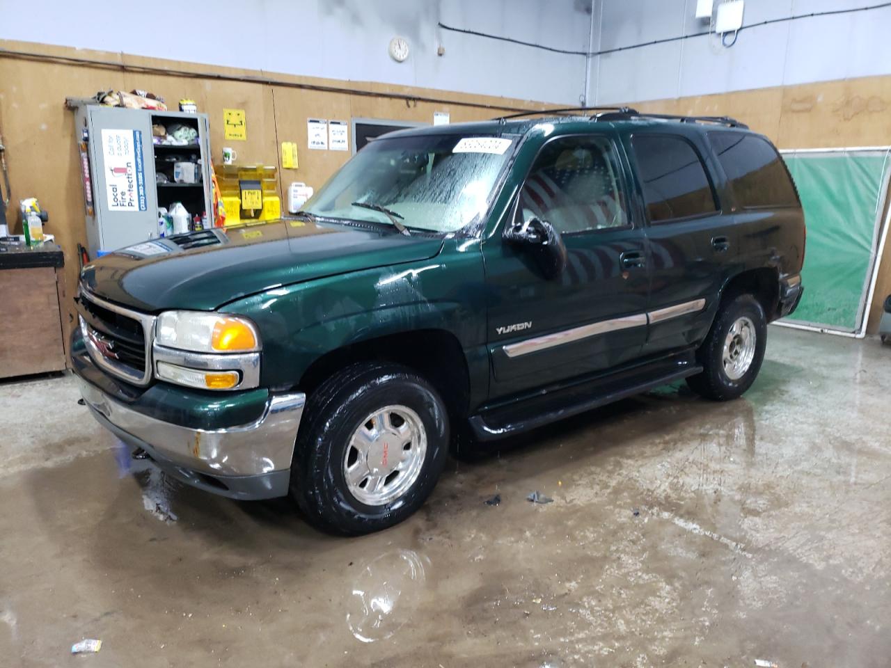 GMC YUKON 2002
