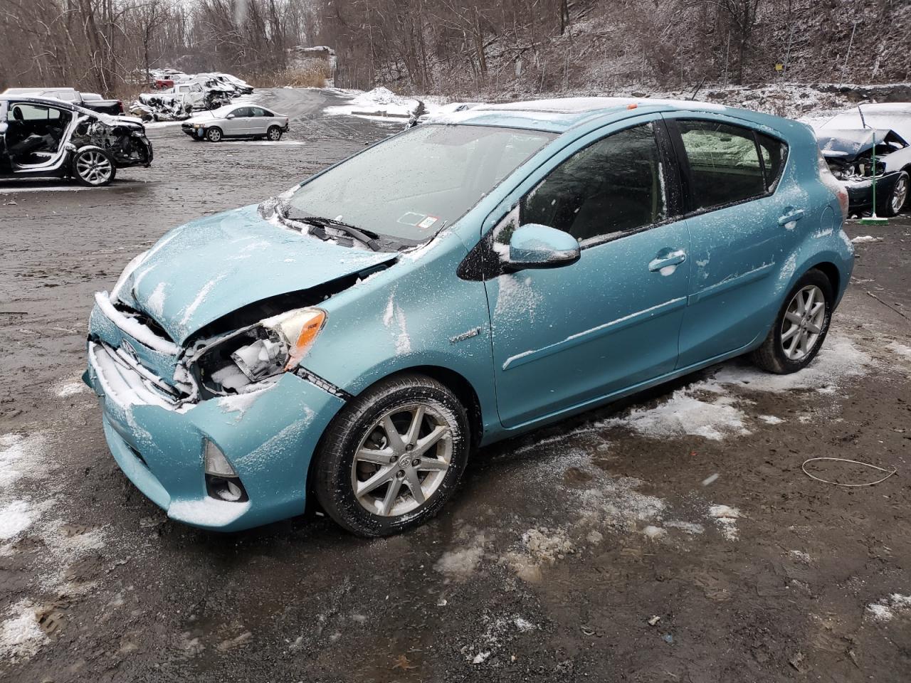 TOYOTA PRIUS C 2012