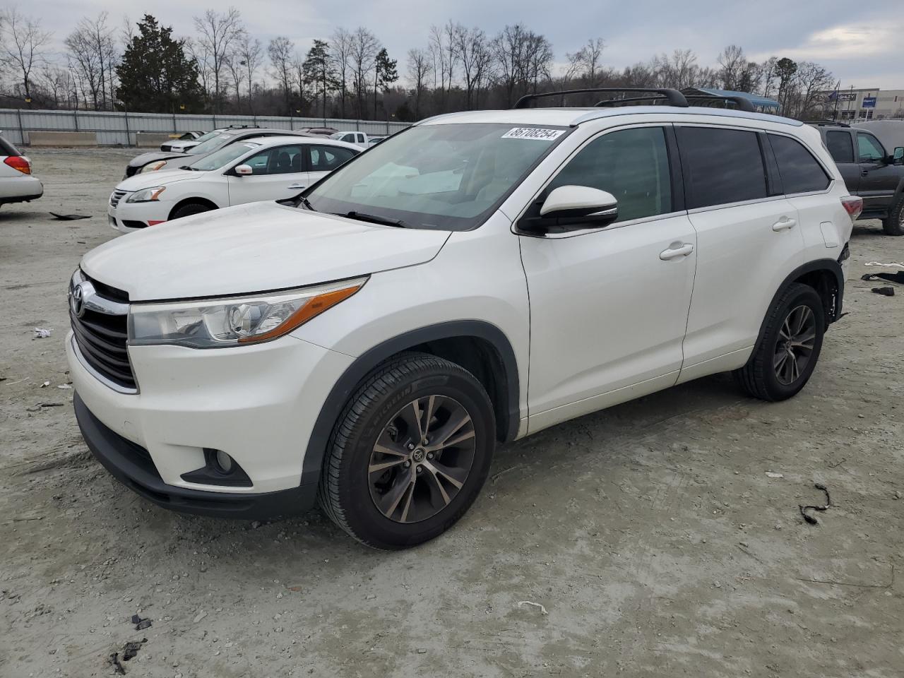 TOYOTA HIGHLANDER 2016