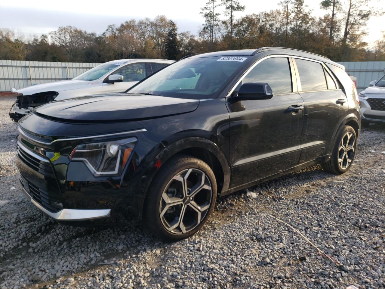 KIA NIRO EX 2024