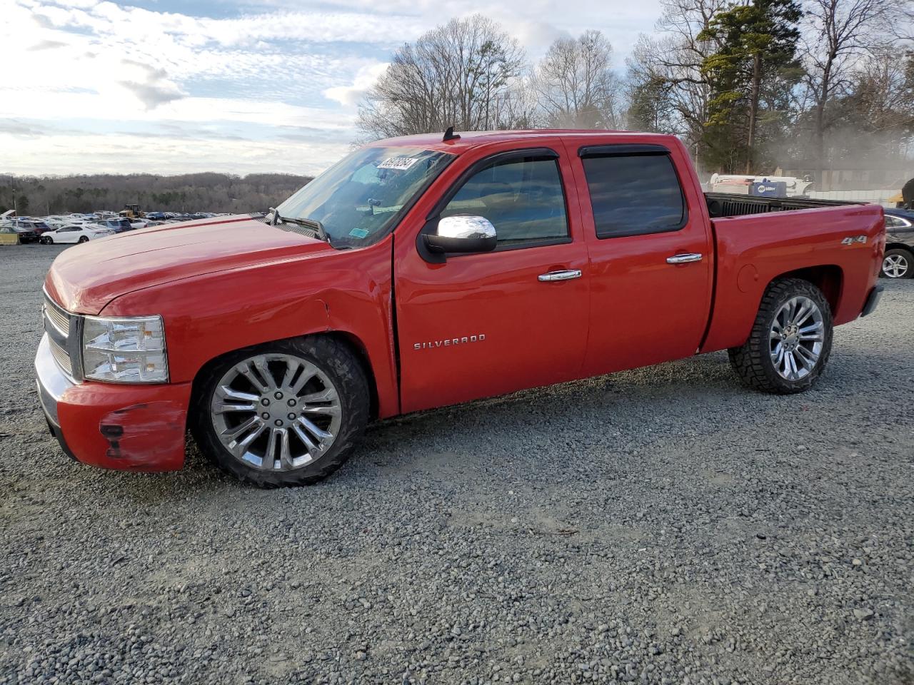 CHEVROLET SILVERADO 2011