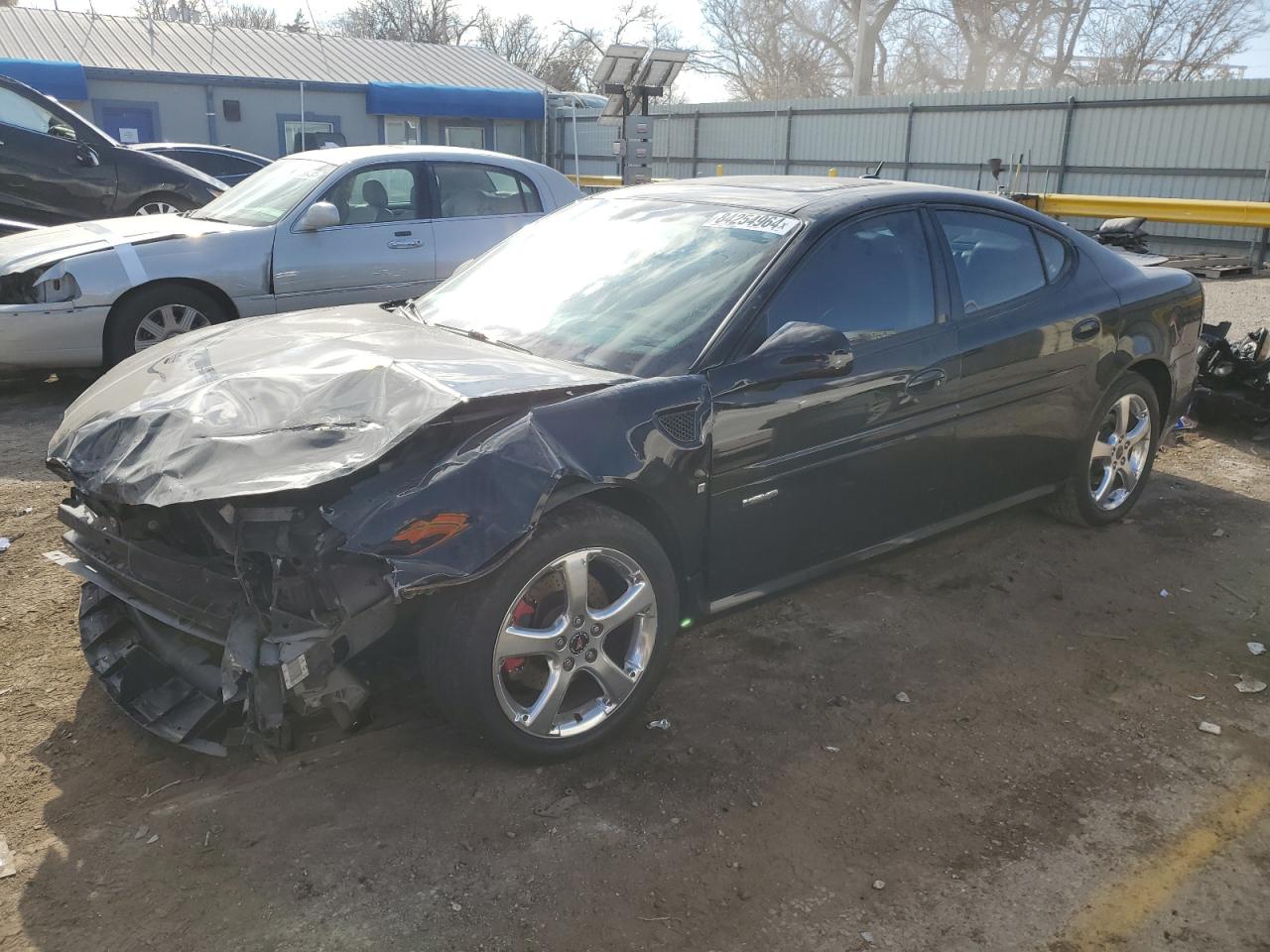 PONTIAC GRAND PRIX 2006