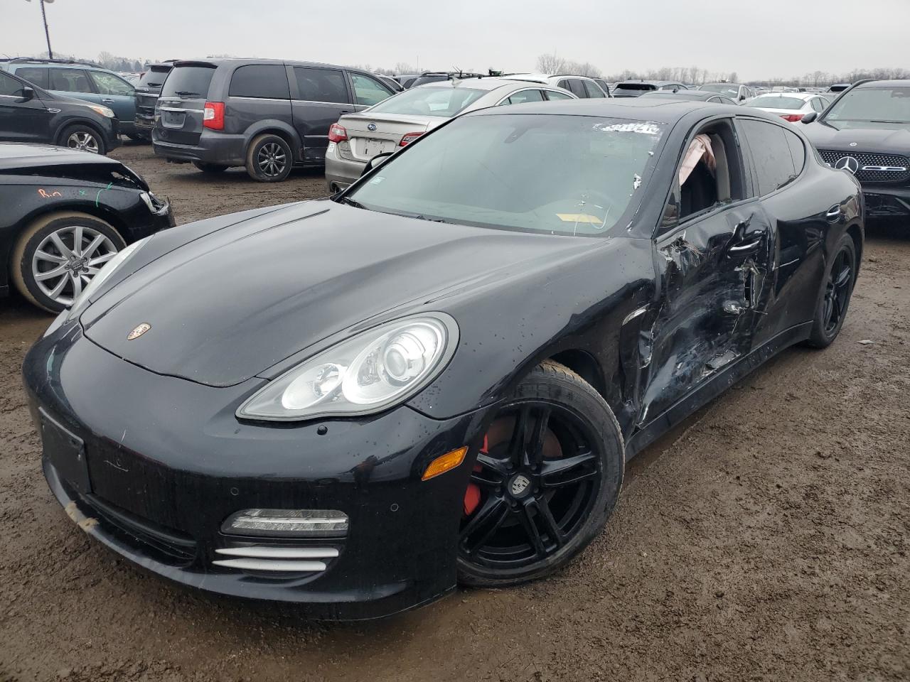 PORSCHE PANAMERA 2 2012