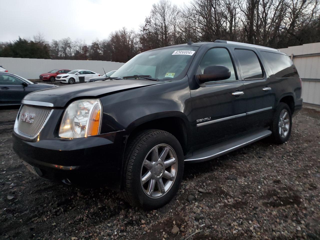 GMC YUKON XL D 2013